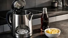 Wasserkocher entkalken: So entfernst du Kalk schnell mit Hausmitteln
